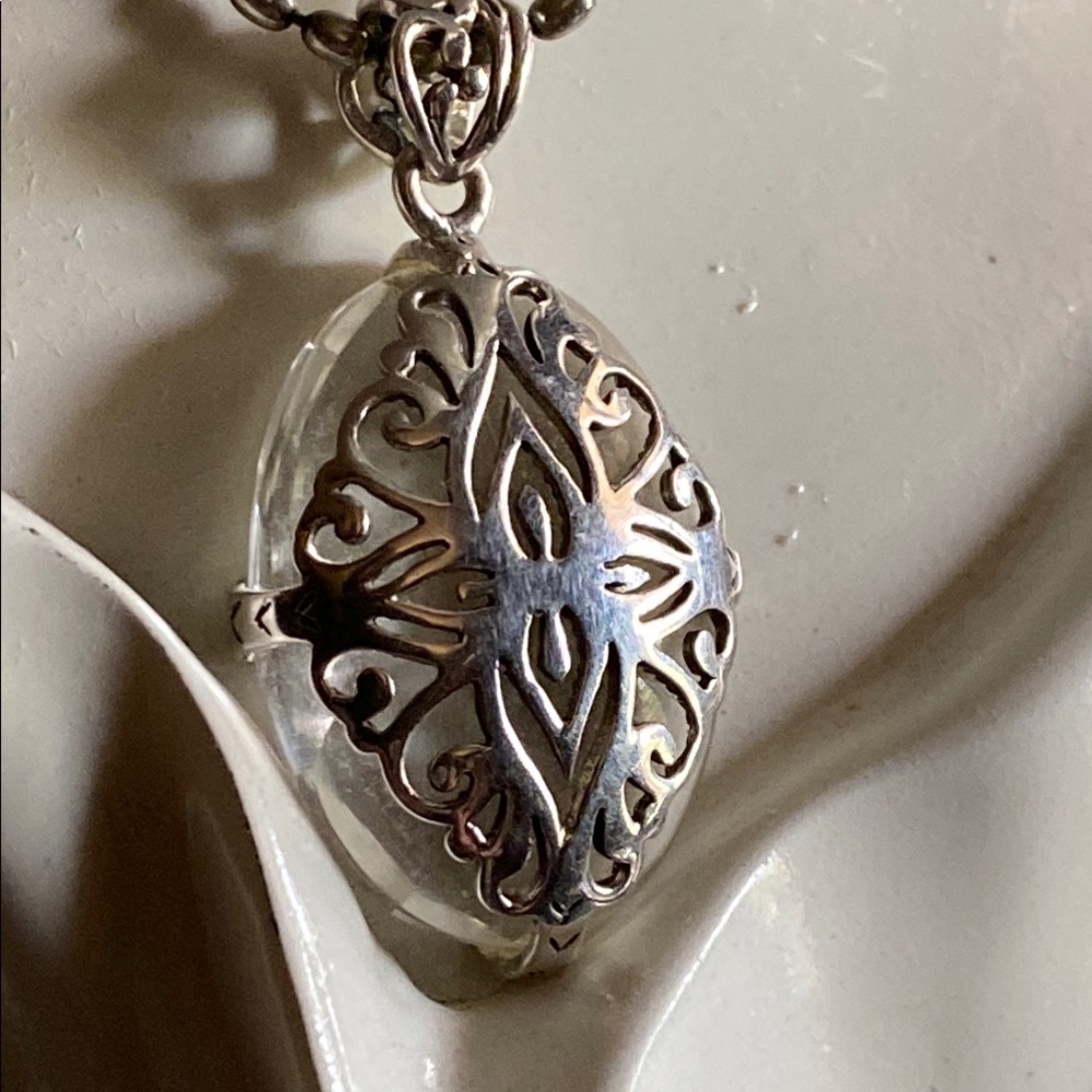 Silpada. S2267 reversible pendant sterling Silver Pendant Necklace - Picture 4 of 8